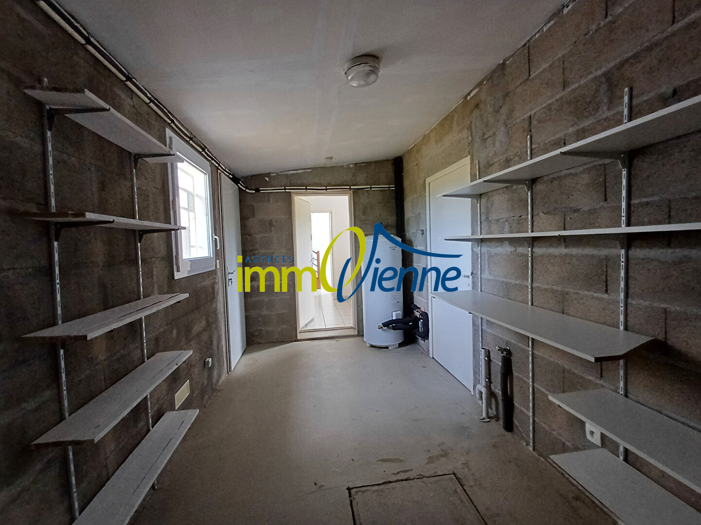 Photo Maison Location Lhommaizé 95m2 image 4/6