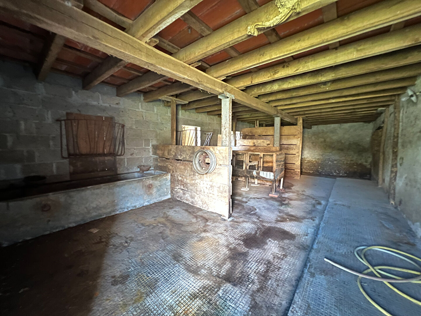 Photo GRANGE  500 m2 L'INCONTOURNABLE  !! MANDAT EXCLUSIF ! image 4/6