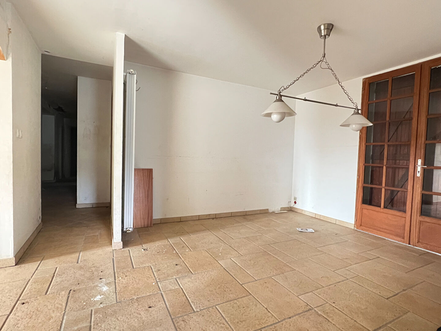 Photo CIVAUX !  L'ambitieuse !! BAISSE DE PRIX !! image 3/6