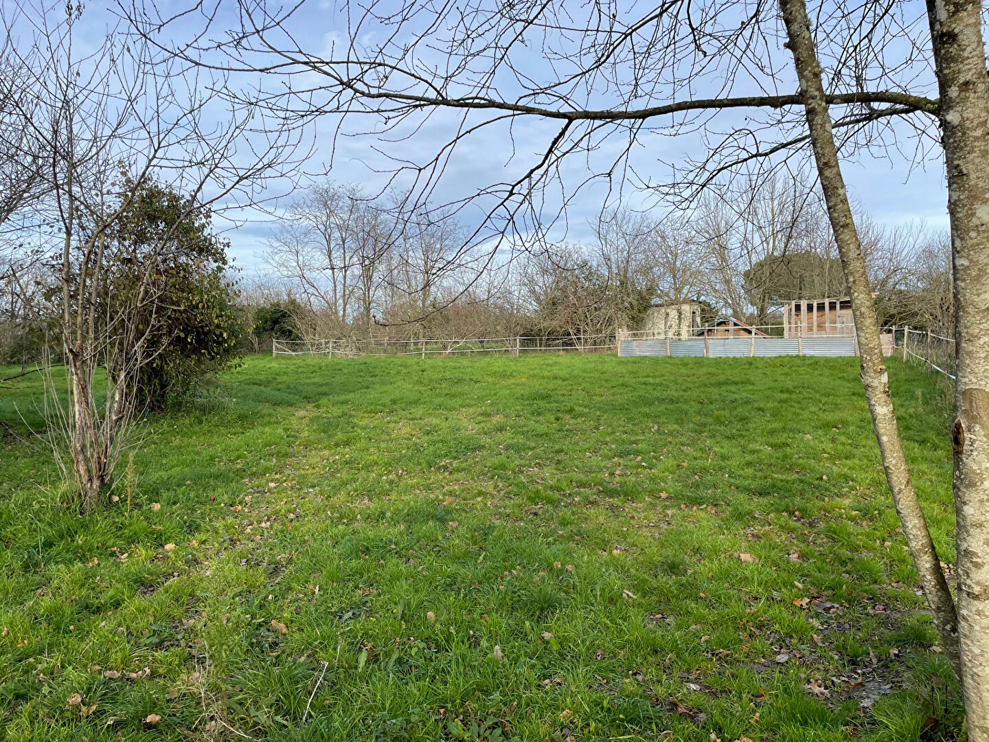 Agence immobilière de AGENCES IMMOVIENNE - SAINT JULIEN L'ARS - AGENCES IMMOVIENNE SAINT JULIEN L'ARS