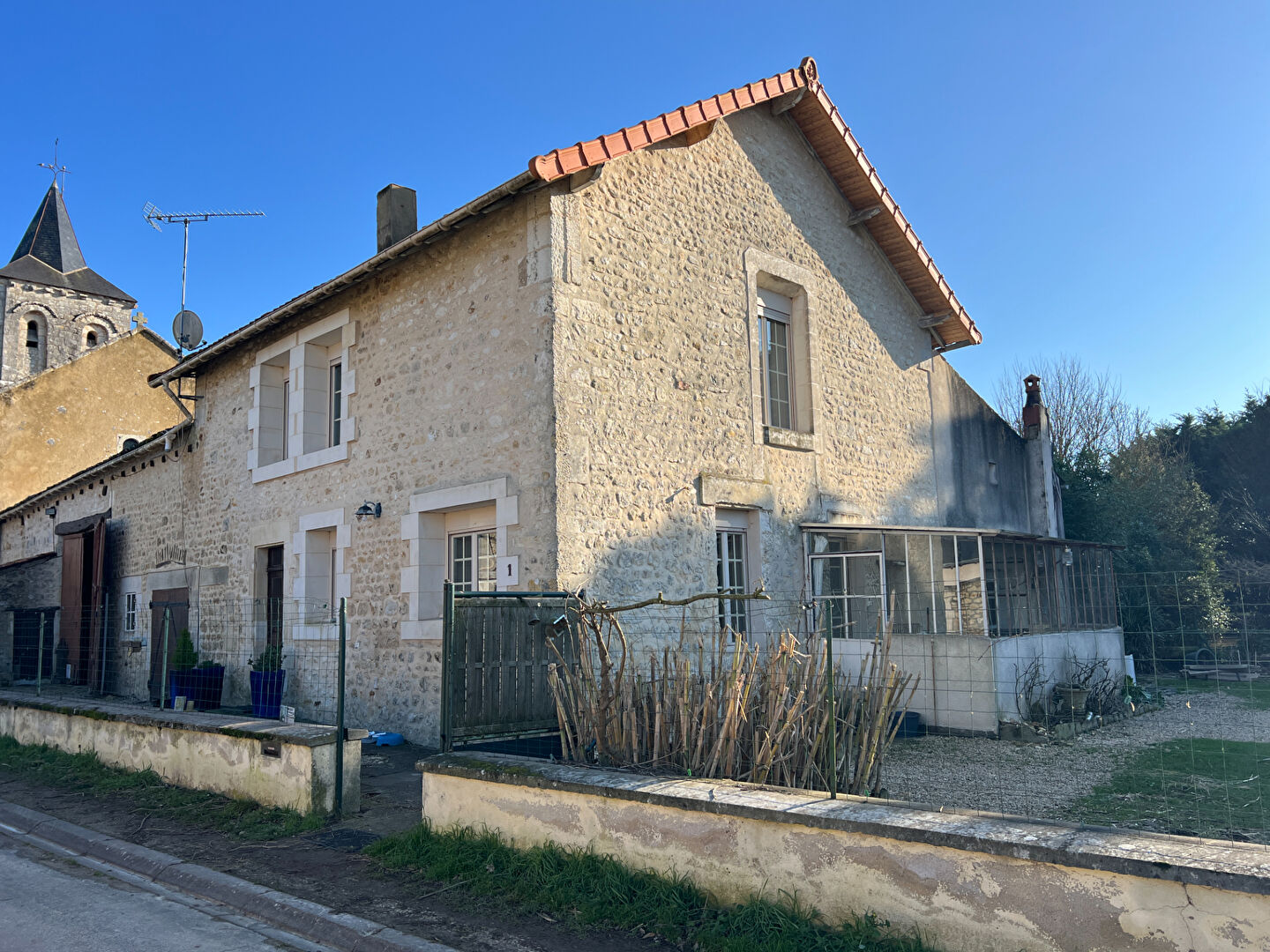 Maison Pouille 4 pièce(s) 108 m2  LA PAISIBLE !