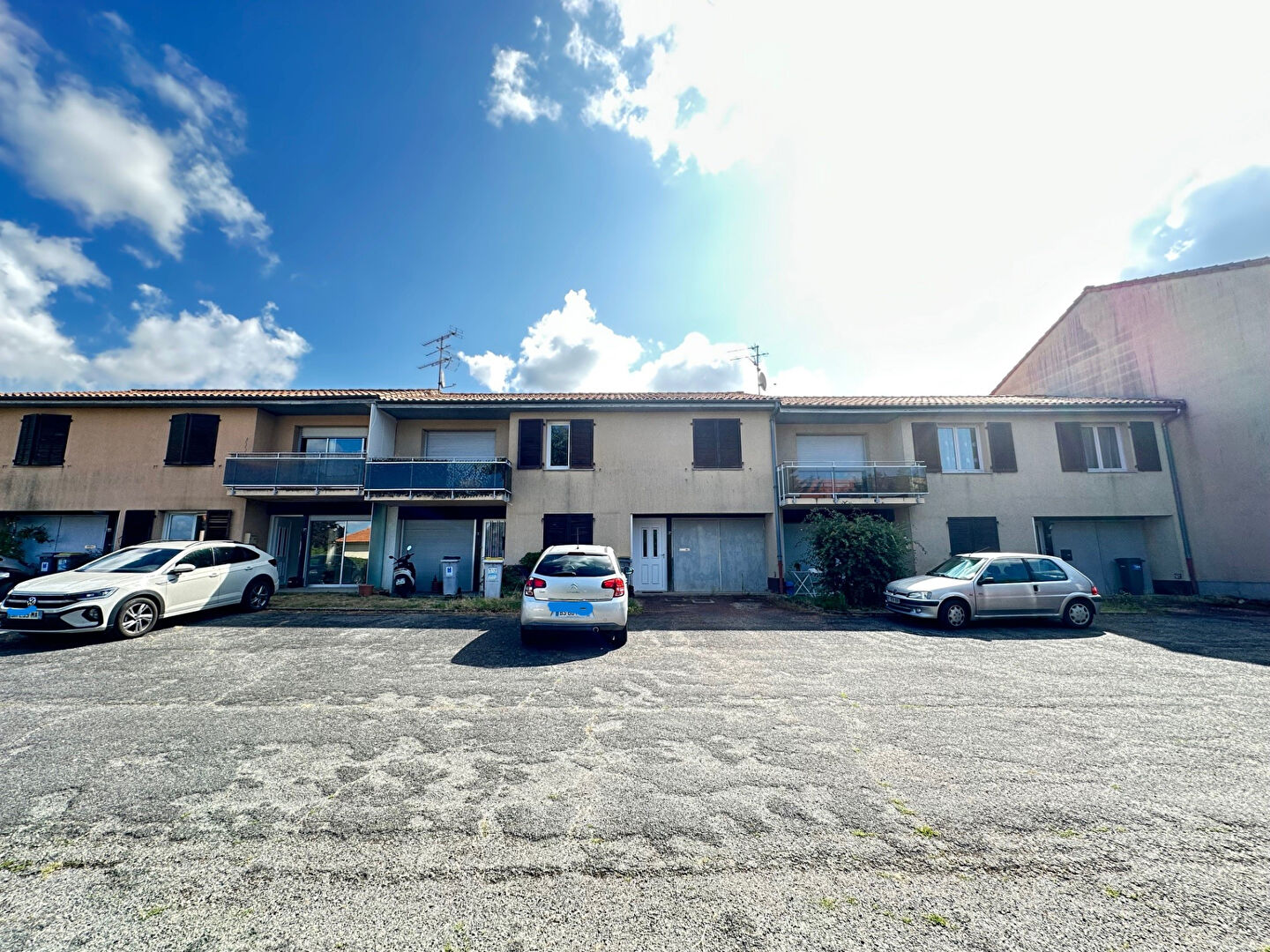 Agence immobilière de AGENCES IMMOVIENNE - SAINT JULIEN L'ARS - AGENCES IMMOVIENNE SAINT JULIEN L'ARS