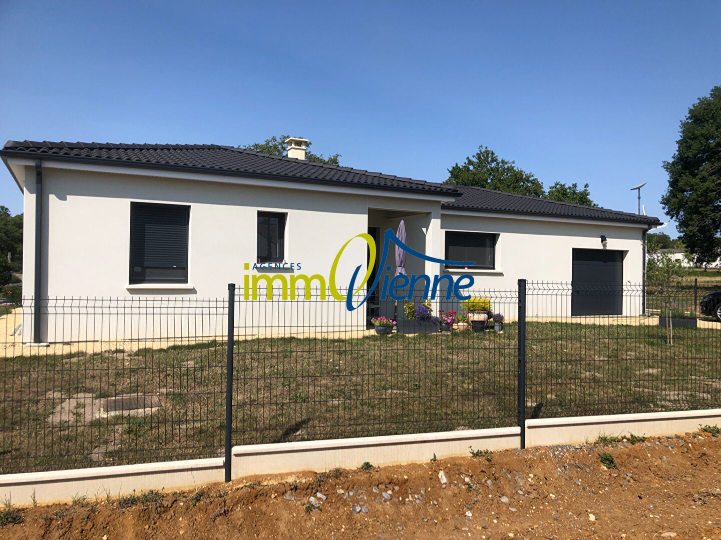 Agence immobilière de AGENCES IMMOVIENNE - SAINT JULIEN L'ARS - AGENCES IMMOVIENNE SAINT JULIEN L'ARS
