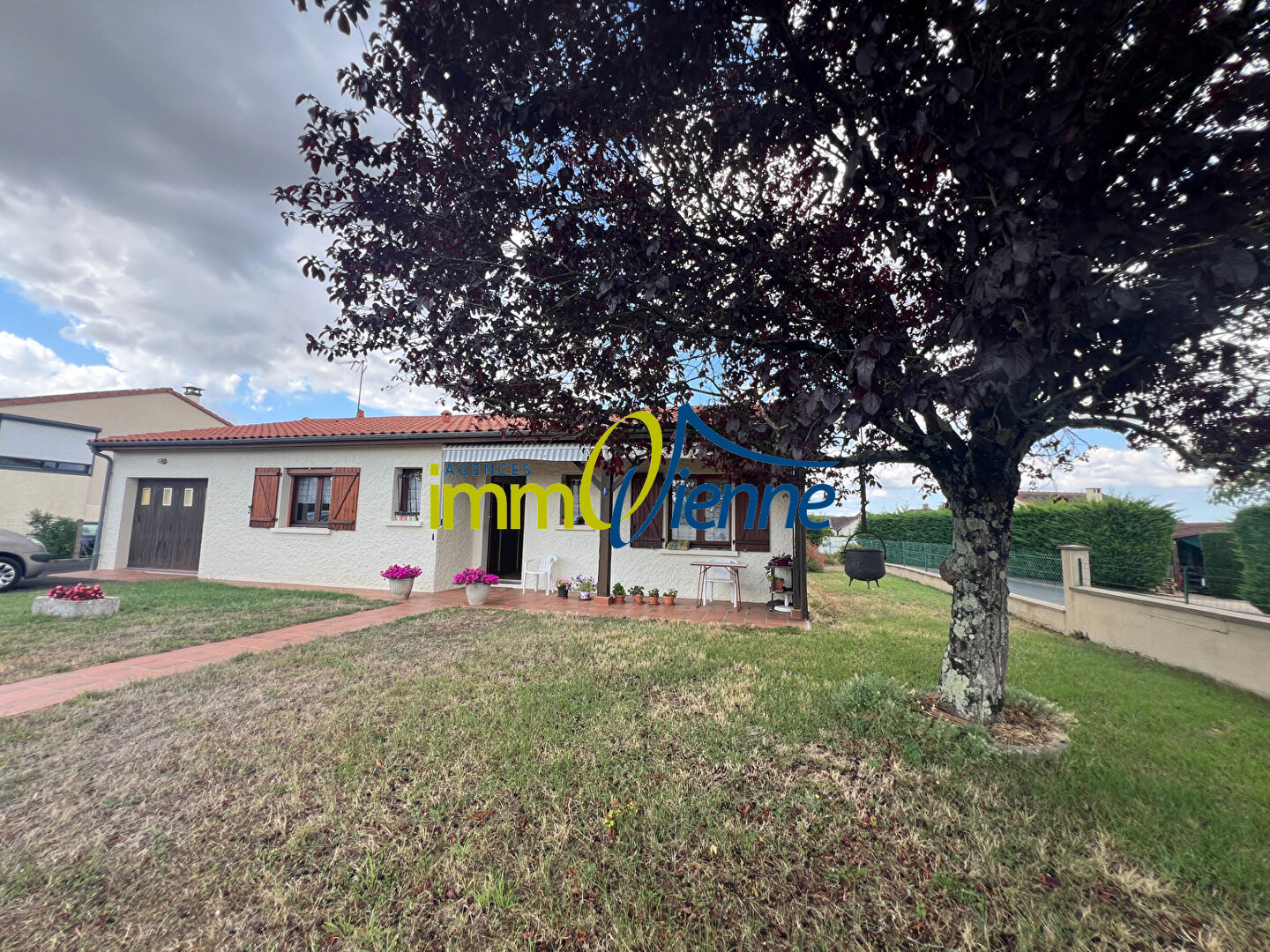 Photo LUSSAC LES CHATEAUX PLAIN PIED image 6/6