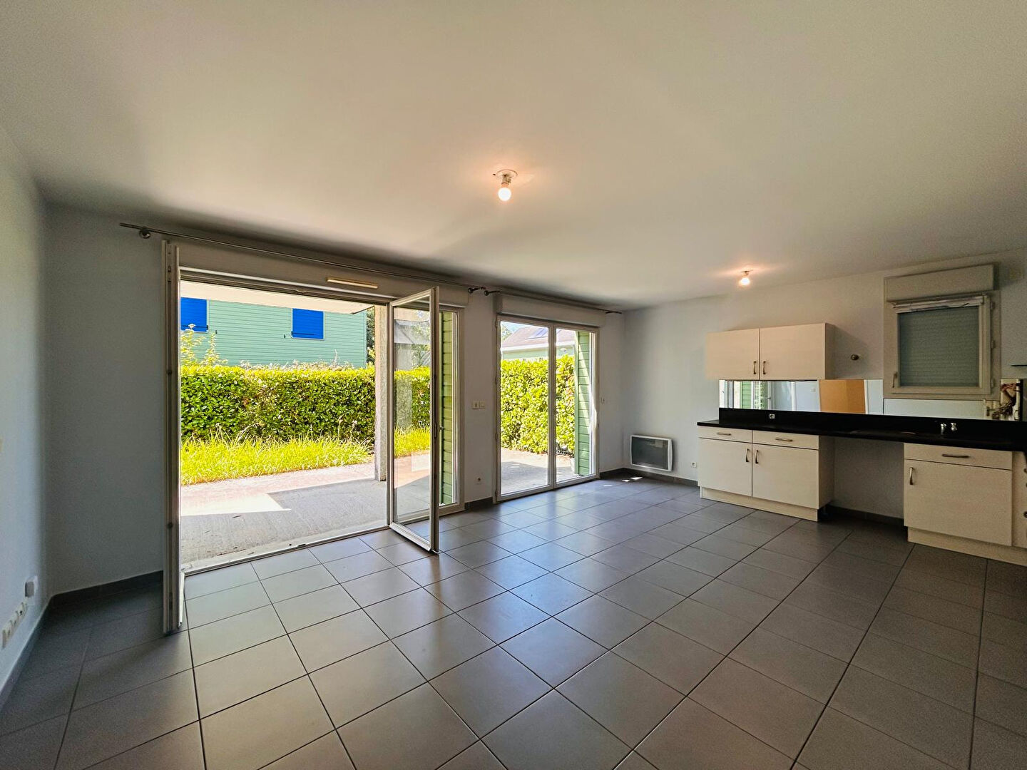 Appartement Mery 4 pièce(s) 73.92 m2