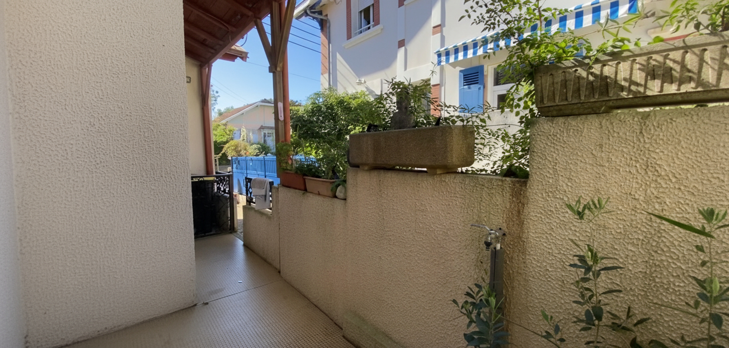 Photo Arcachonnaise de types 3 image 2/6