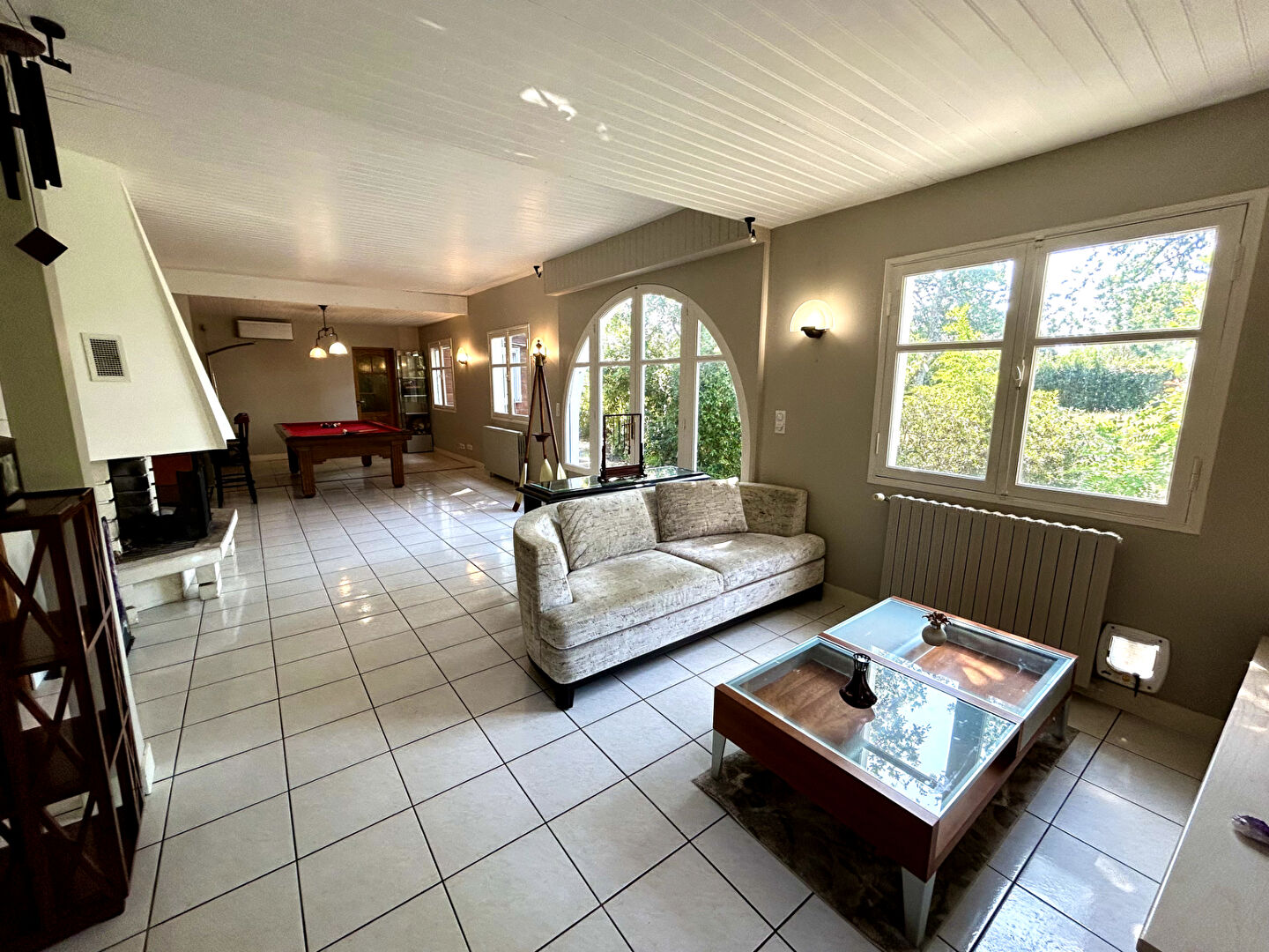 Photo Maison LA HUME 7 pièce(s) 198 m2 image 3/6