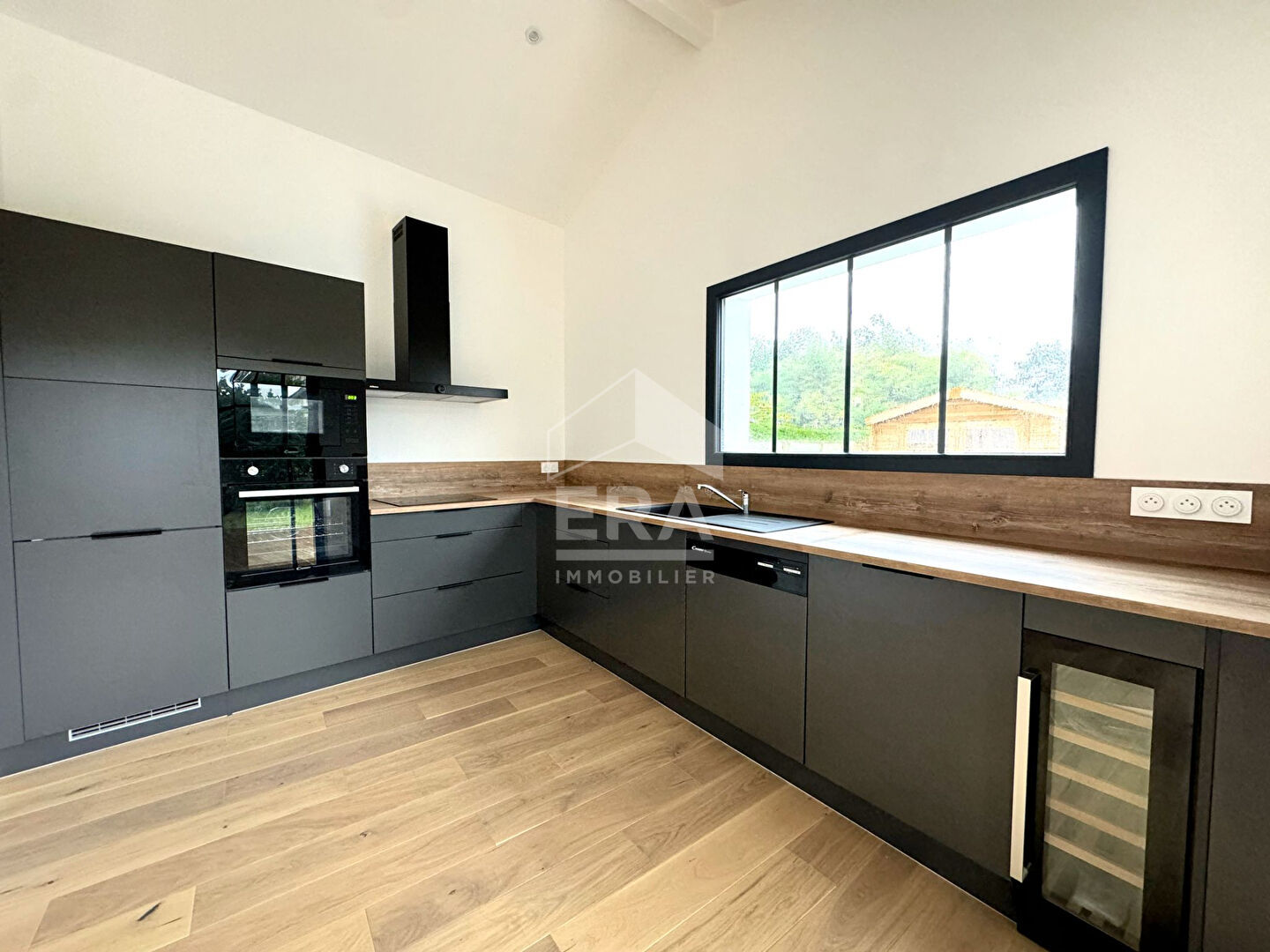 Photo Maison Gujan Mestras 5 pièce(s) 110 m2 image 2/6