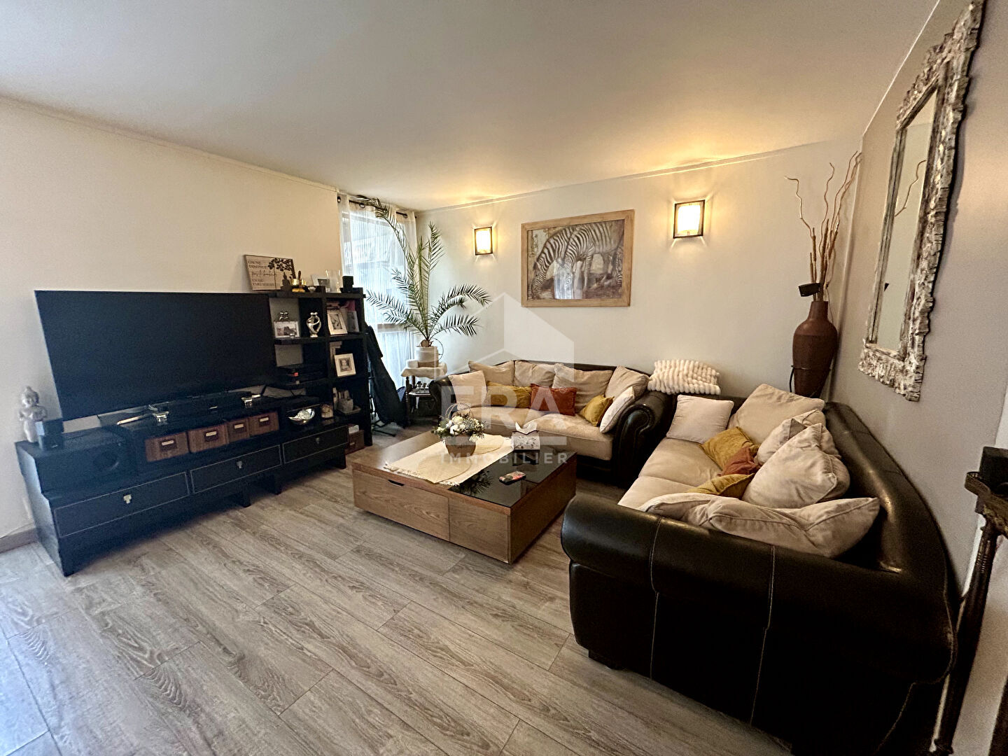 Agence immobilière de ERA Immobilier La Teste de Buch - ERA NADIA CABANES TCHANQUEES ARCACHON