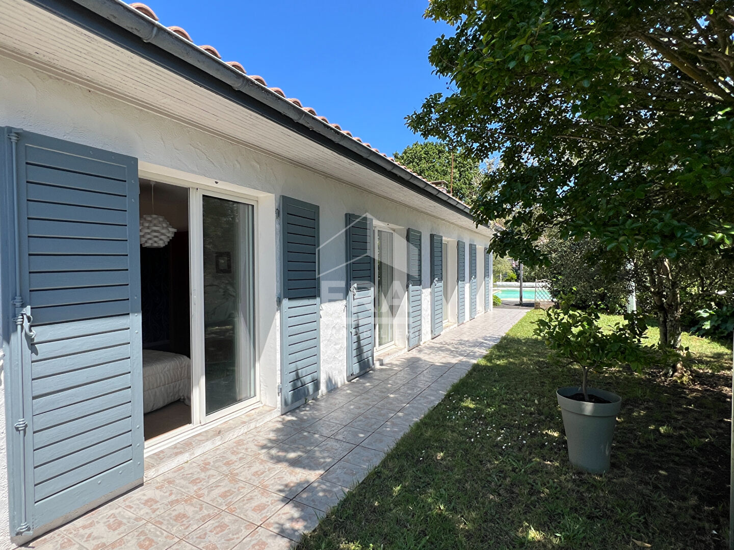 Photo Maison La Teste De Buch 6 pièce(s) 157 m2 image 2/6