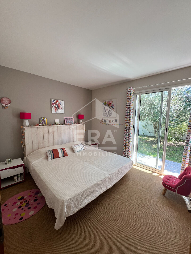 Photo Maison La Teste De Buch 6 pièce(s) 157 m2 image 6/6