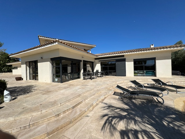 Photo Villa Cabries 6 pièce(s) 290 m2 image 4/6