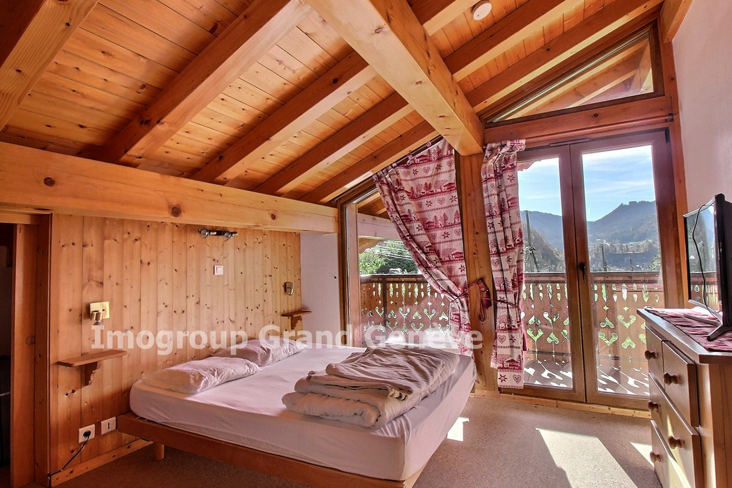 Vente Maison de 8 pièces 166 m² - SAINT JEAN D AULPS 74430 | IMOGROUP CHENE BOURG GENEVE - IMOGROUP photo5