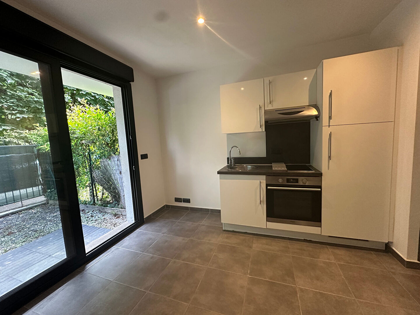 Photo Appartement Gournay Sur Marne 1 pièce(s) 19 m2 et terrasse image 2/6