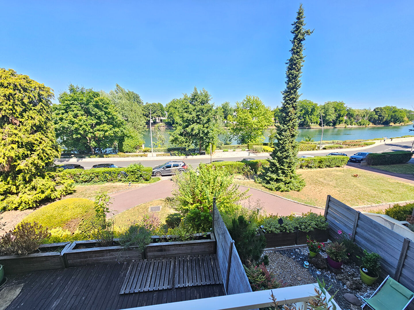 Photo Bry-sur-Marne : Appartement de haut standing avec vue imprenable sur les bords de Marne image 3/6