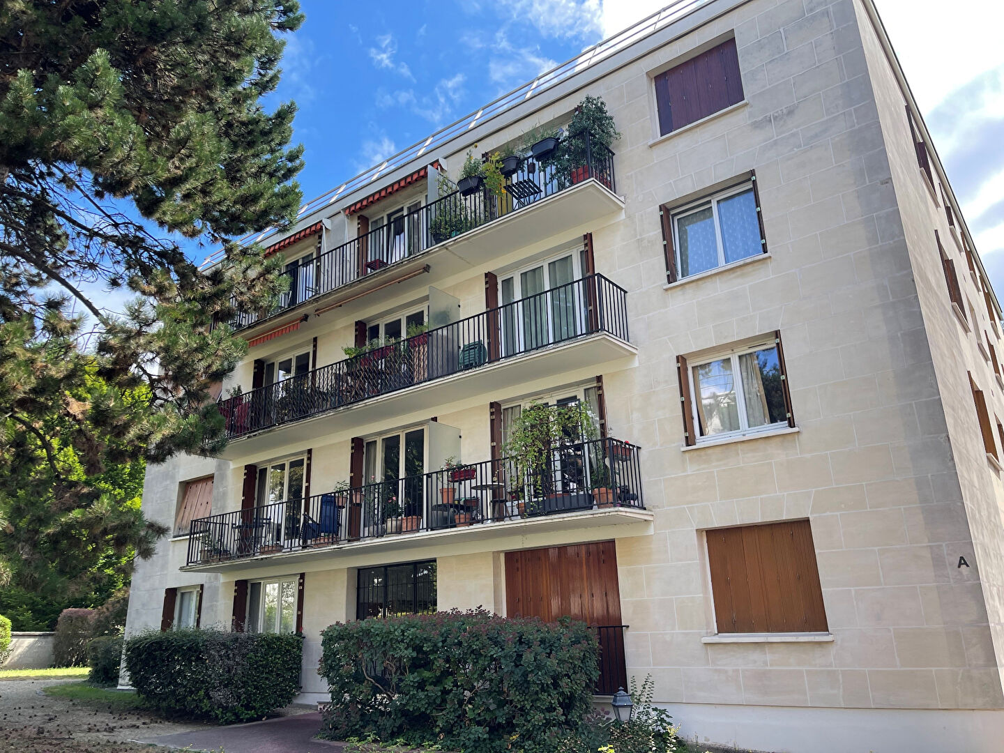 Agence immobilière de MISE EN VENTE - Mise en Vente Champigny sur Marne