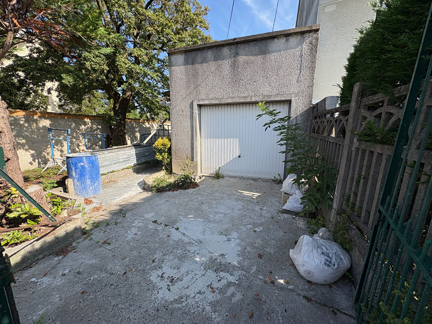 Photo Entrepôt + box - Champigny Sur Marne  - 85 m2 image 2/2