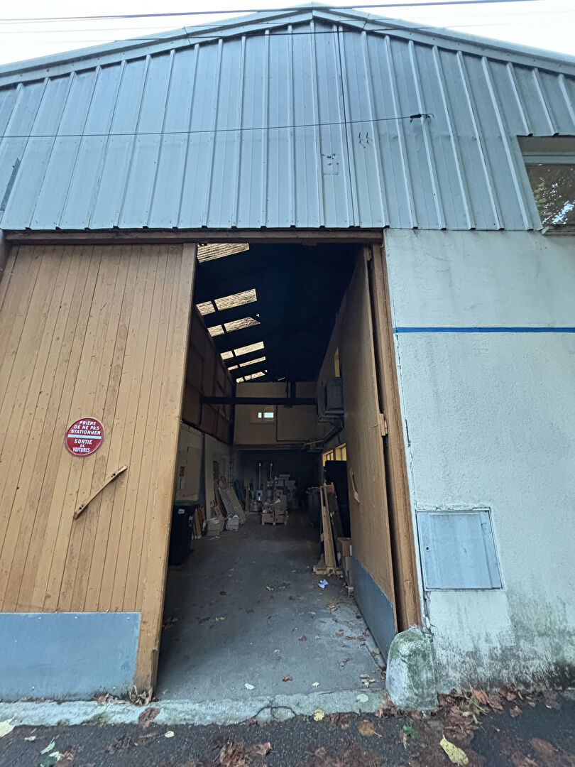 Photo Bien unique à très fort potentiel sur les Bords de Marne image 5/5