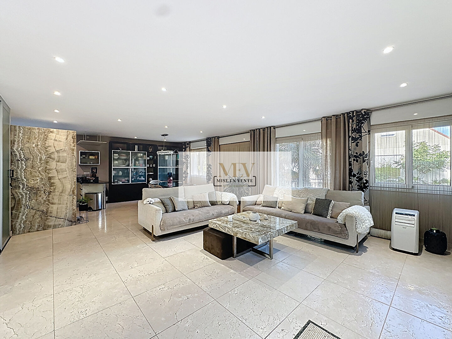 EN EXCLUSIVITÉ - Maison récente dans le très recherché quartier de la Pépinière