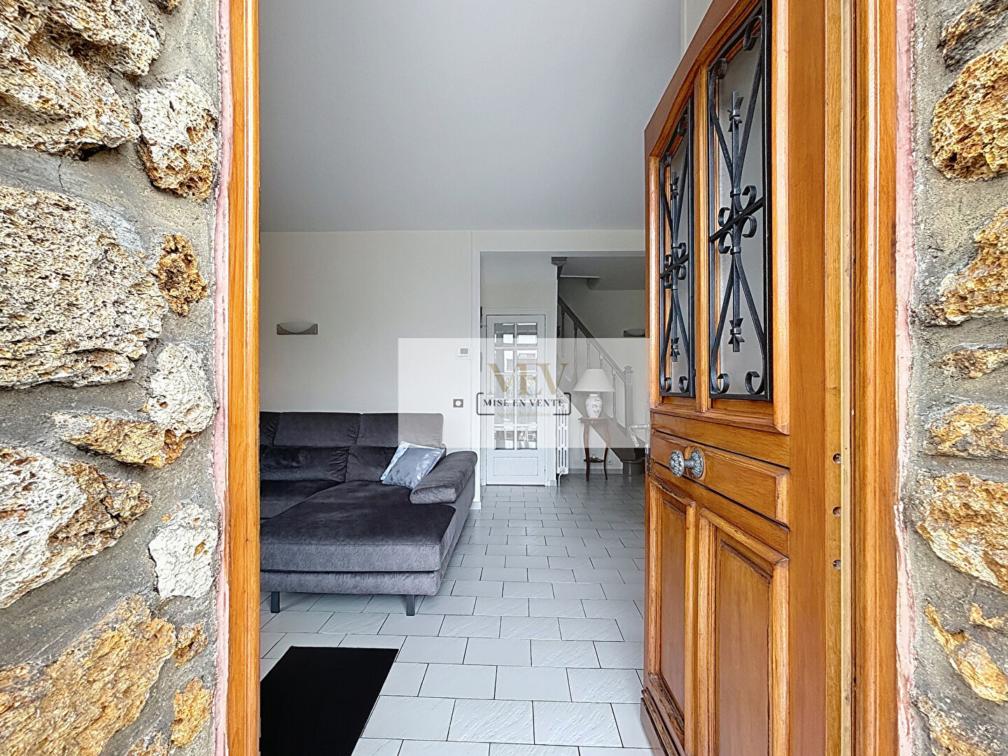 Photo Très belle meulière au coeur des Joncs Marins image 2/6