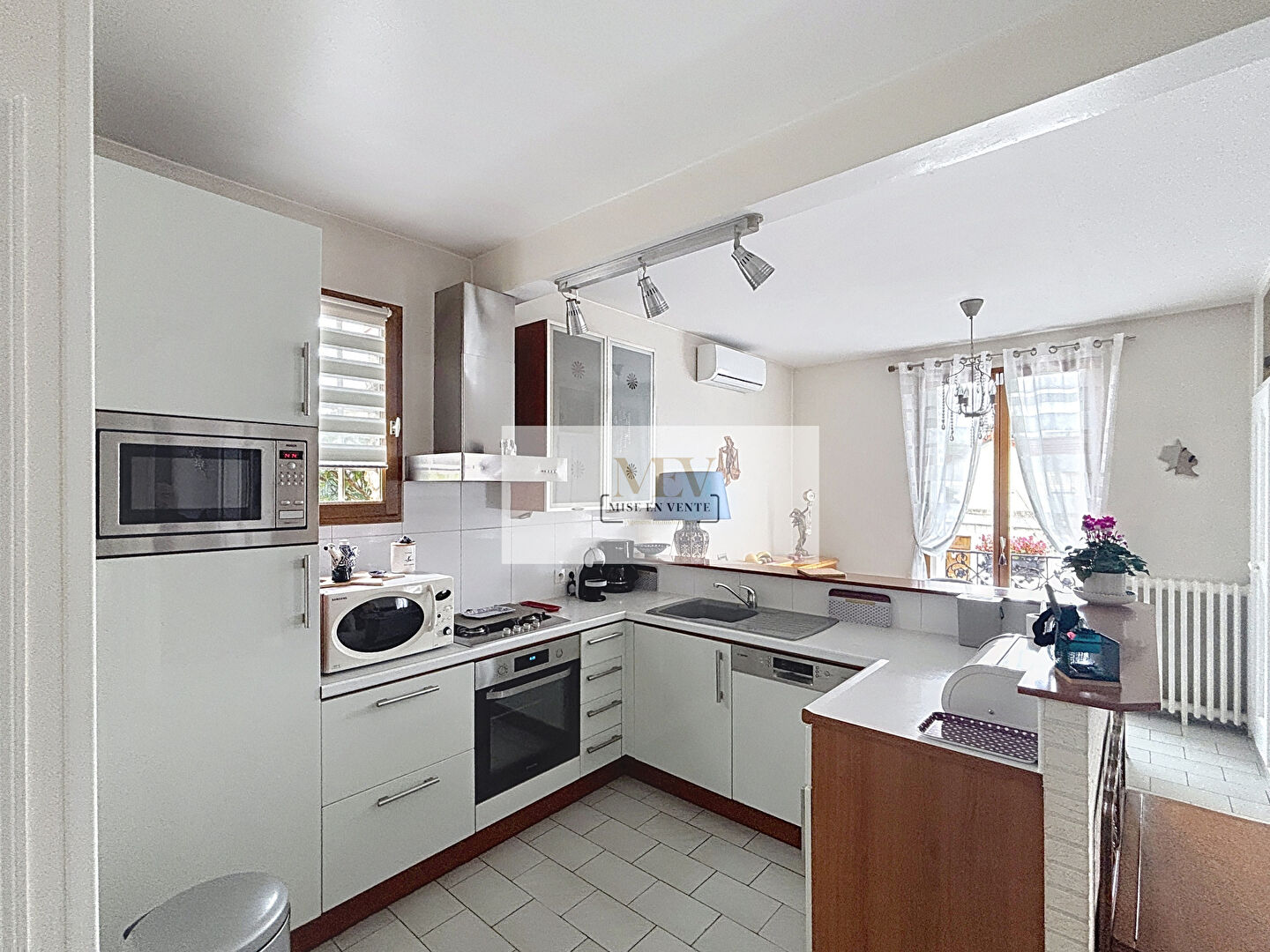 Photo Très belle meulière au coeur des Joncs Marins image 6/6