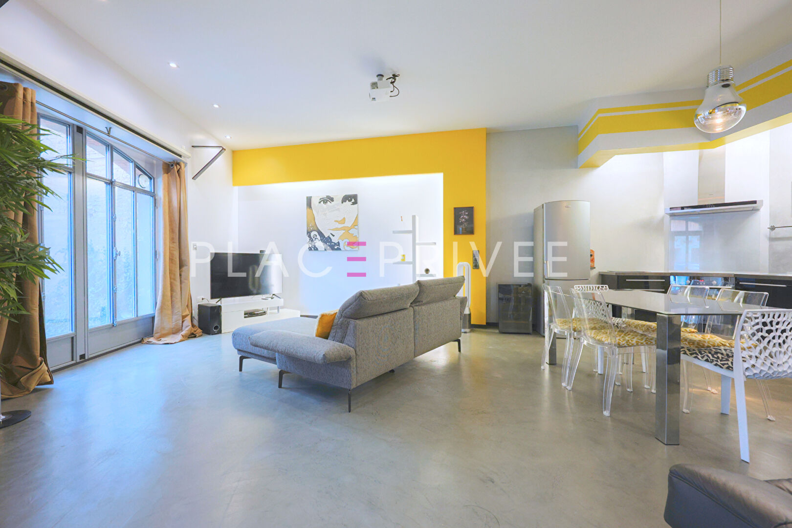 Photo LOFT MEUBLÉ image 1/6