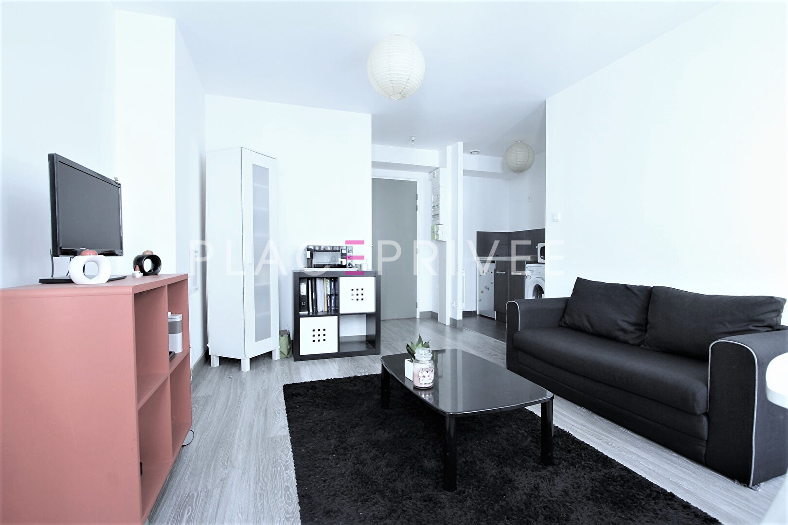 Agence immobilière de PLACE PRIVÉE - Place des Vosges