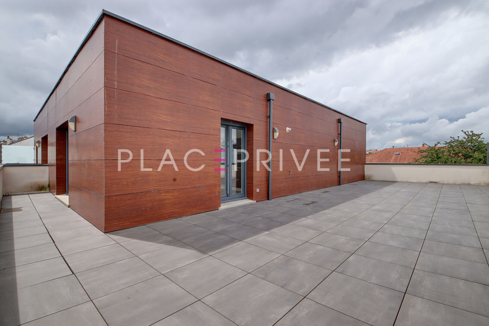 Agence immobilière de PLACE PRIVÉE - Place des Vosges