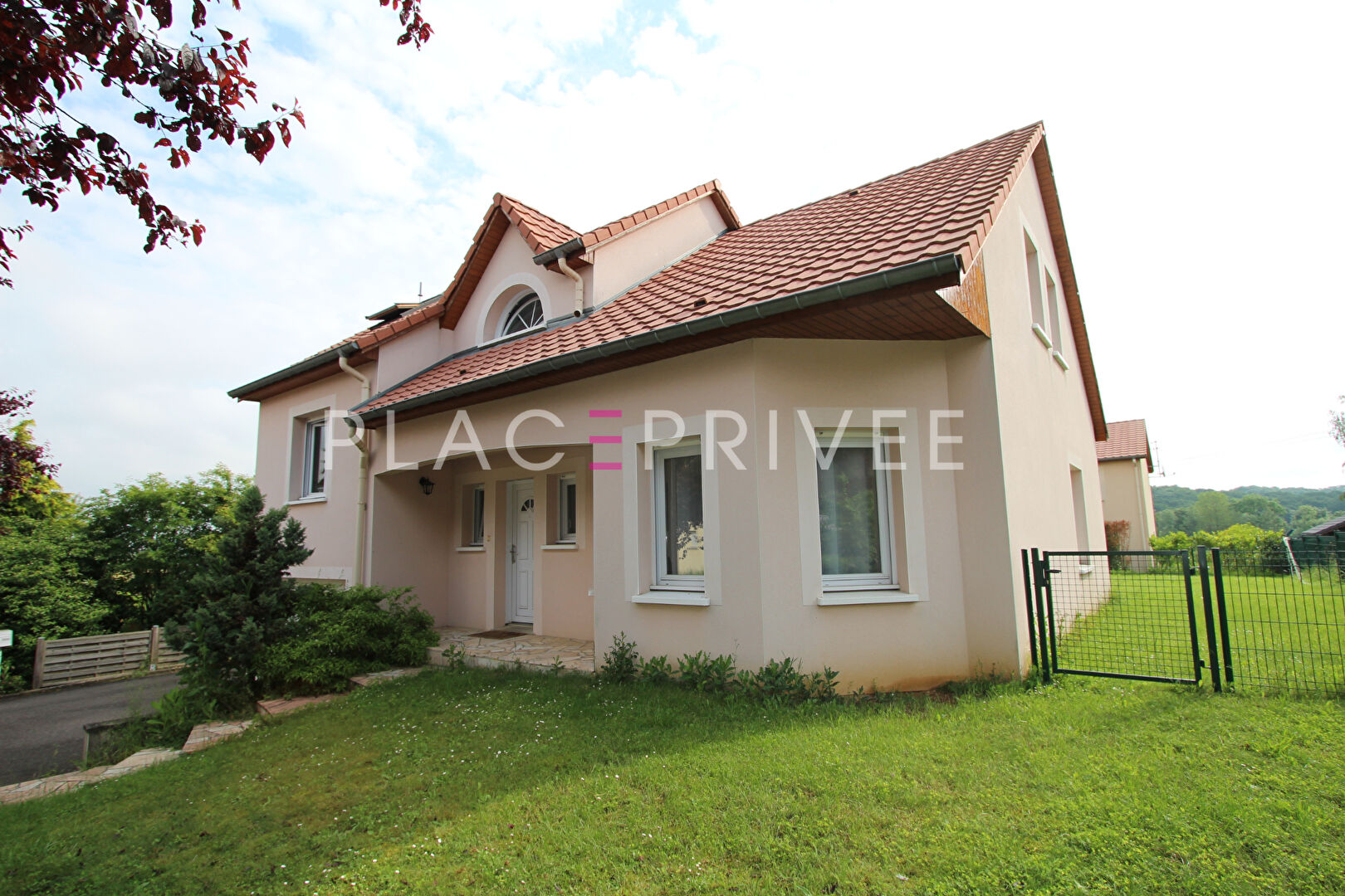 Agence immobilière de PLACE PRIVÉE - Place des Vosges