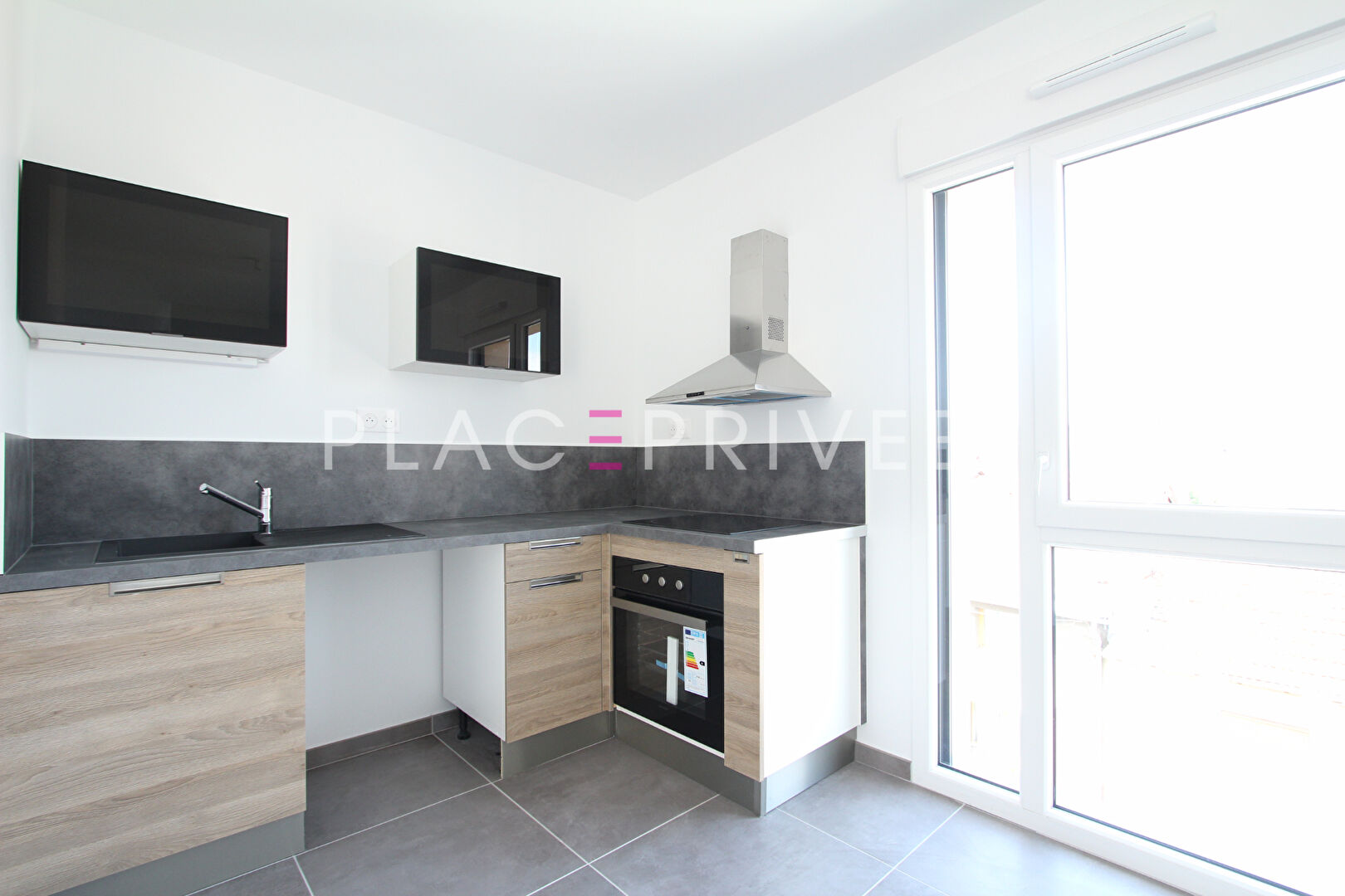 Photo Appartement avec terrasse et parking image 4/6