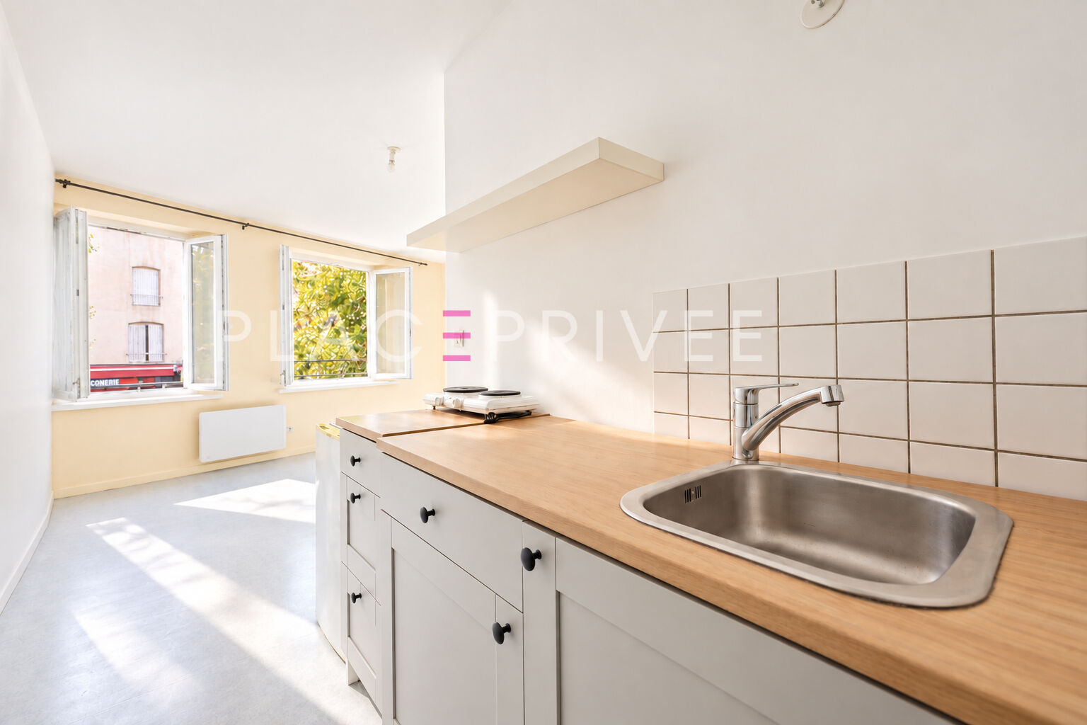 Agence immobilière de PLACE PRIVÉE - Place des Vosges
