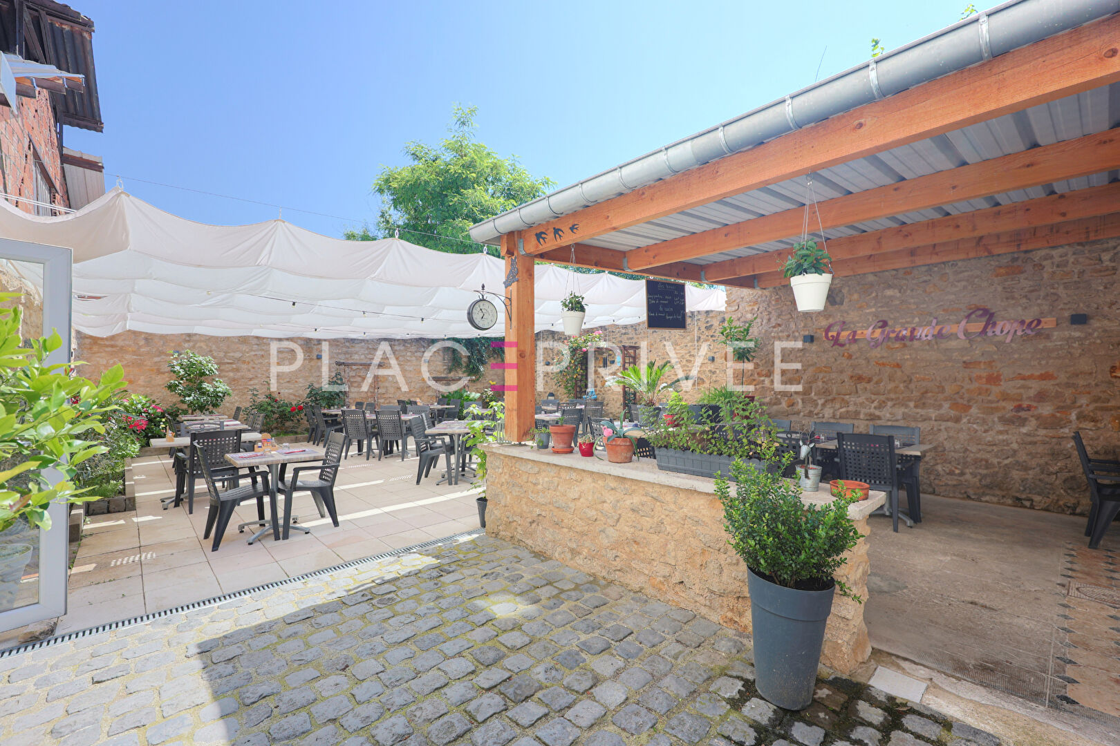 Agence immobilière de PLACE PRIVÉE - Place des Vosges