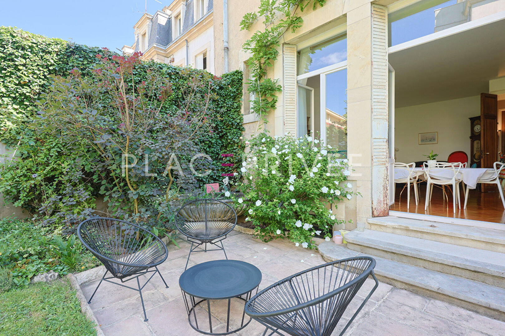 Agence immobilière de PLACE PRIVÉE - Place des Vosges