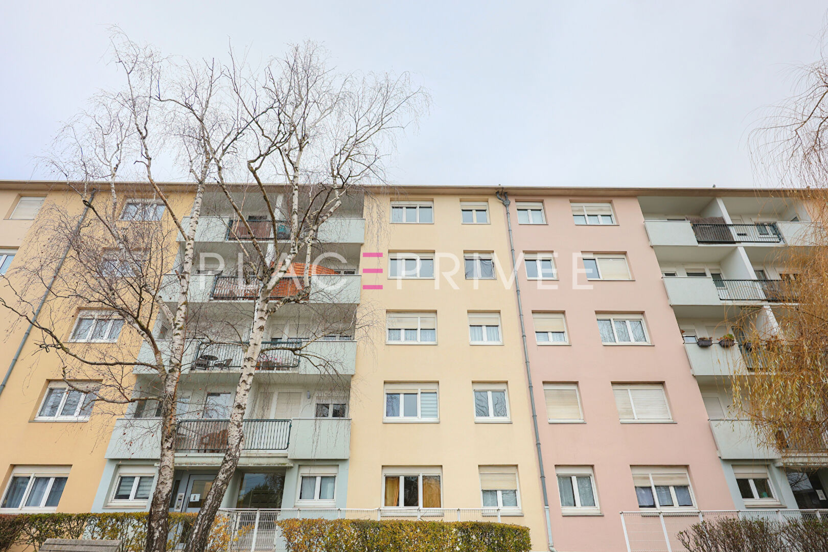 Agence immobilière de PLACE PRIVÉE - Place des Vosges