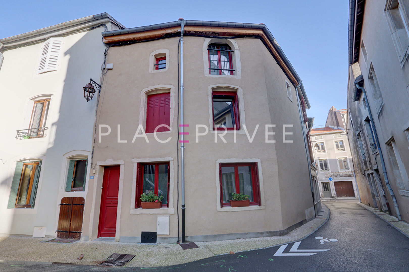 Agence immobilière de PLACE PRIVÉE - Place des Vosges