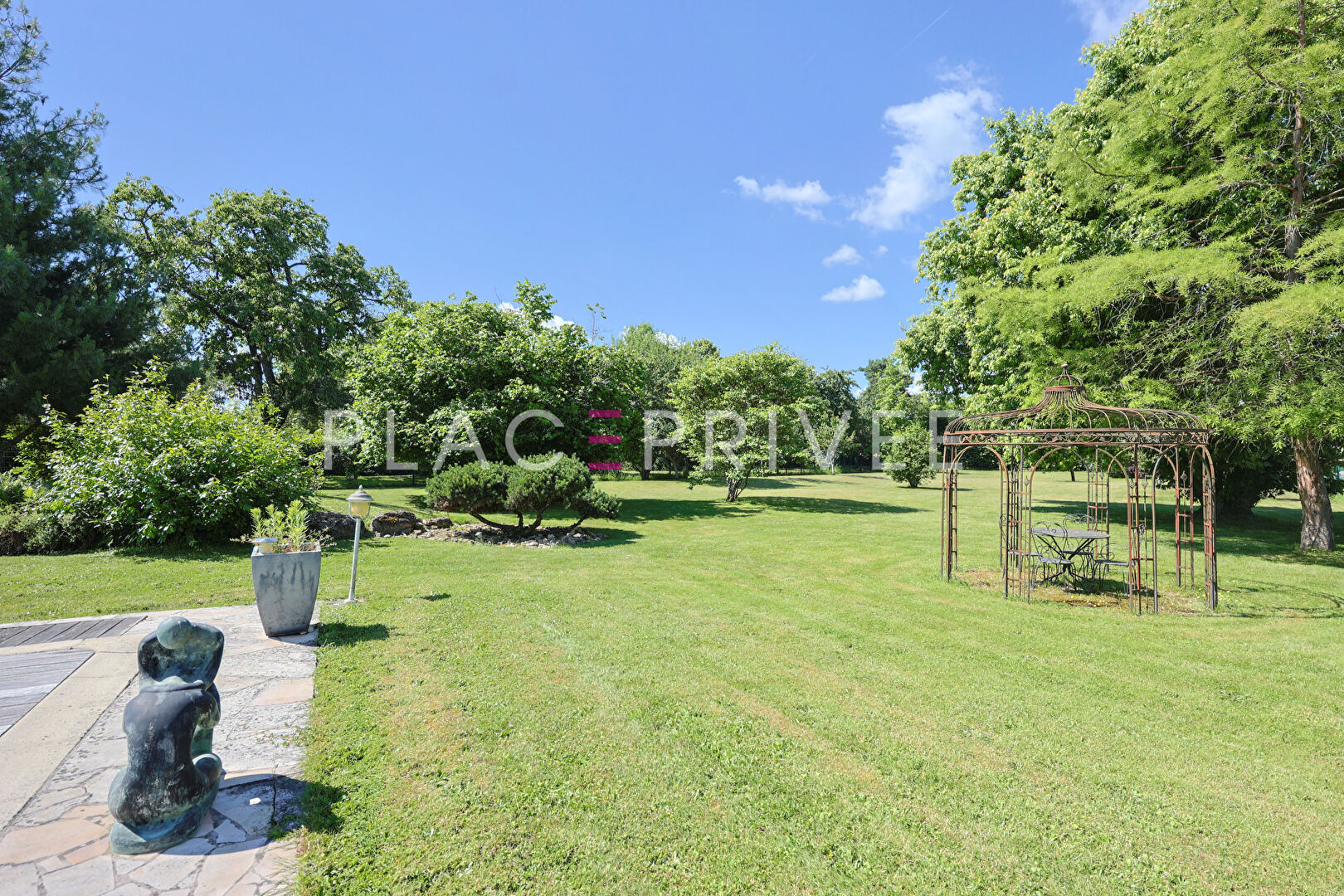 Photo Maison de Maître avec piscine image 5/6