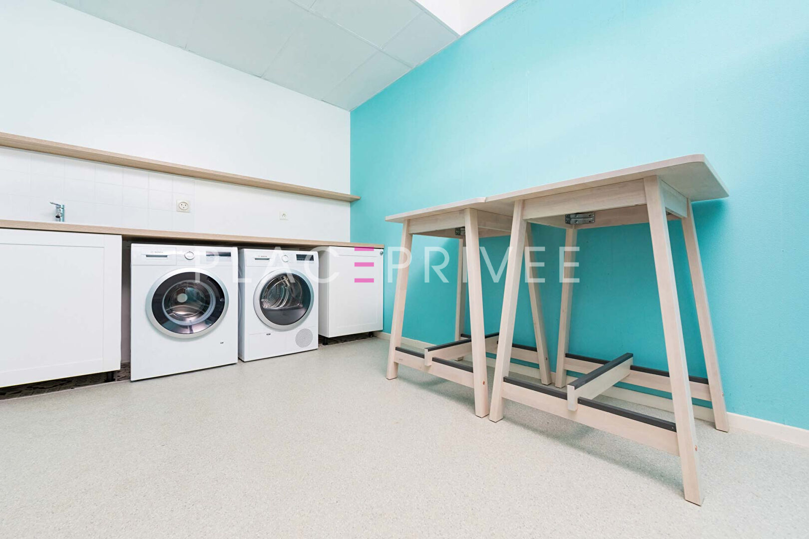 Photo Ensemble immobilier image 5/6