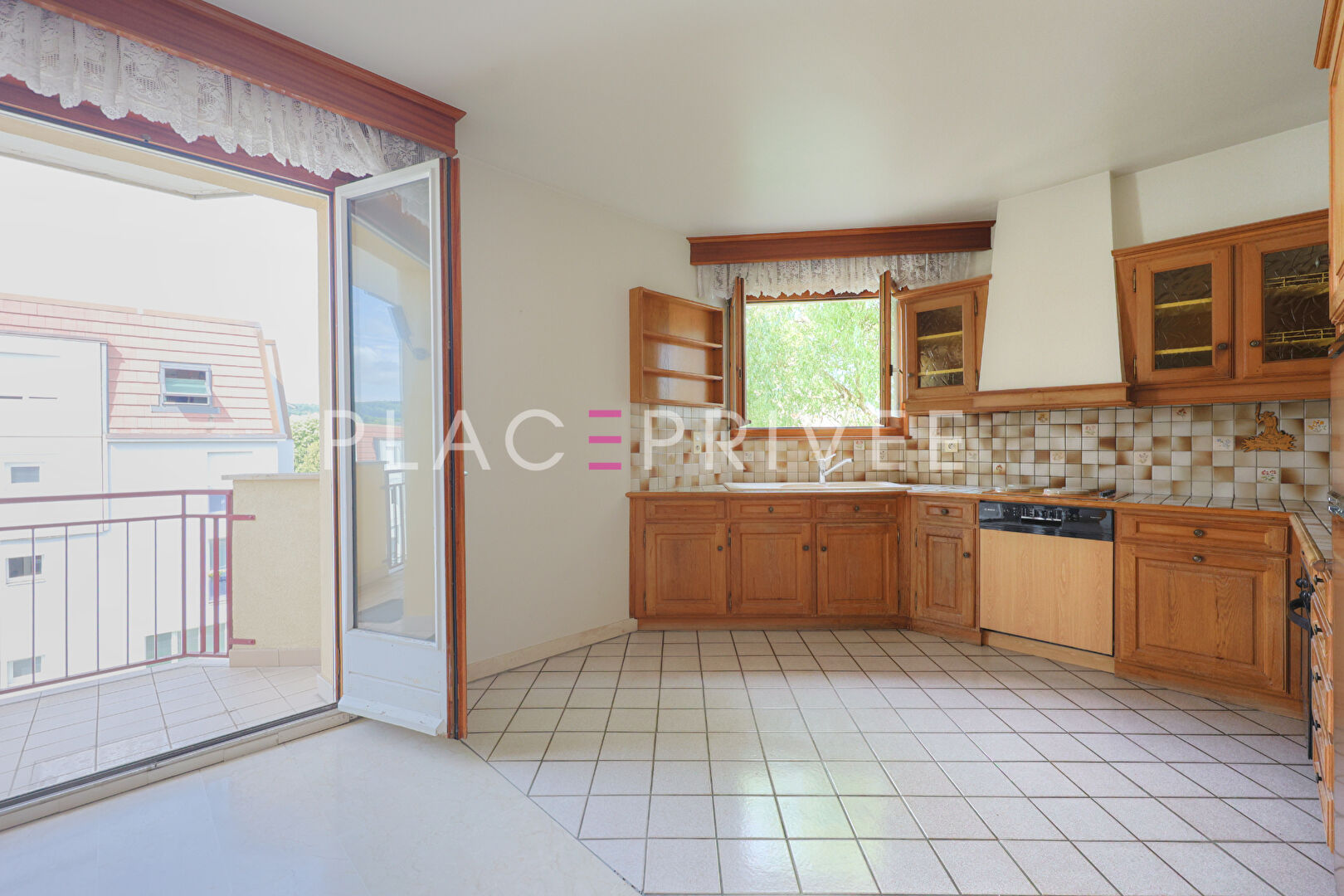 Photo Appartement avec Balcon et Garage image 6/6