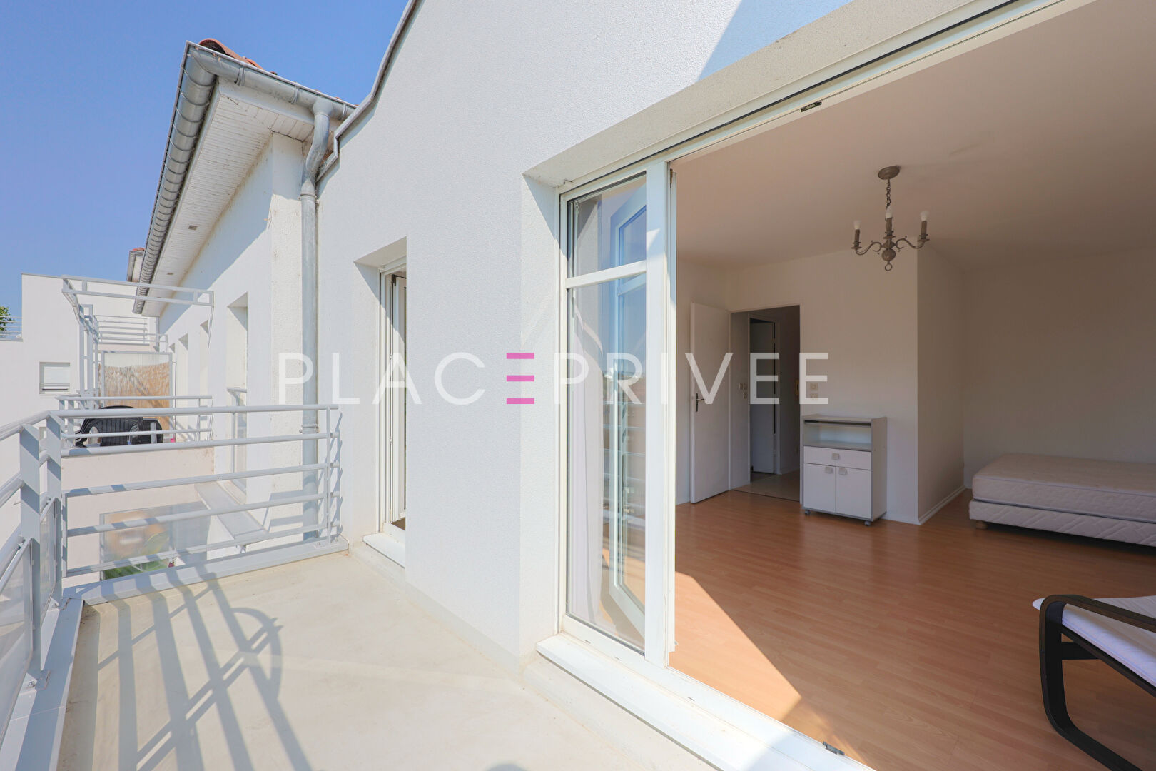 Agence immobilière de PLACE PRIVÉE - Place des Vosges
