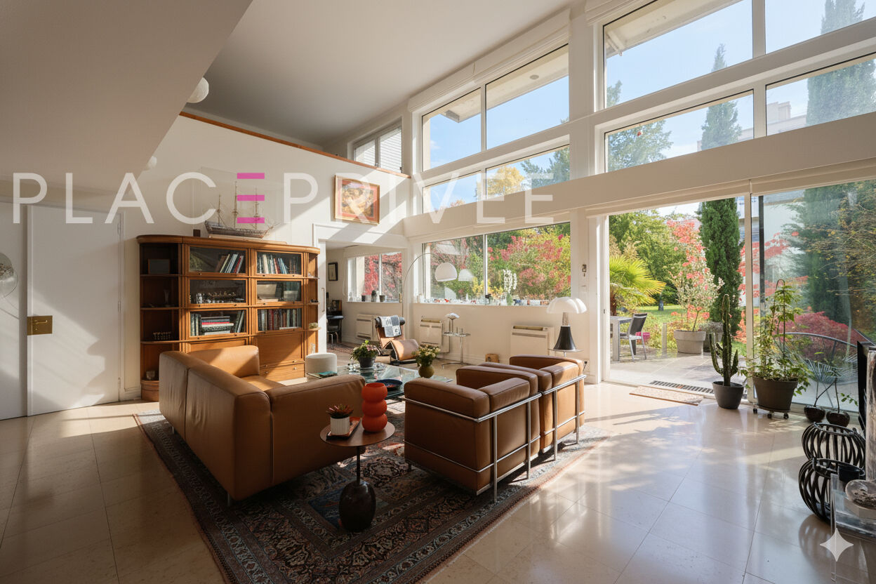 Appartement duplex avec jardin et garage