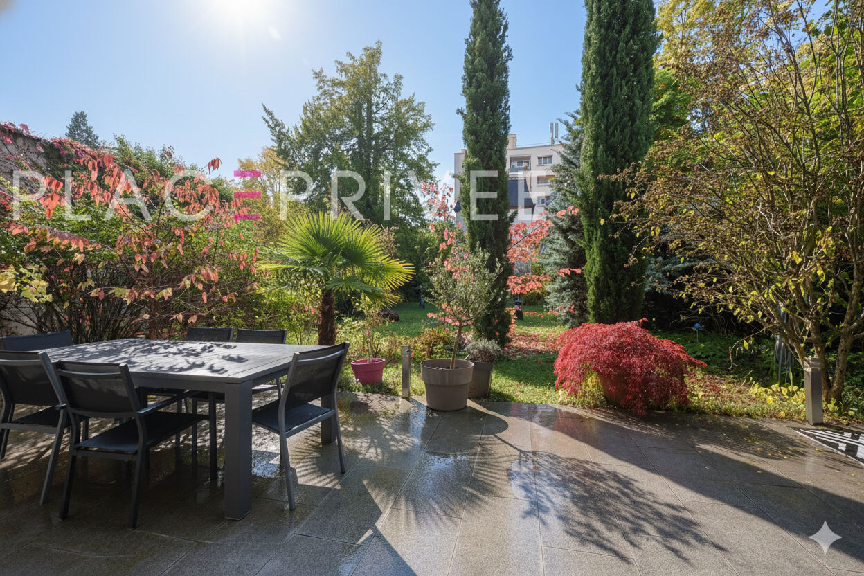 Photo Appartement duplex avec jardin et garage image 2/6