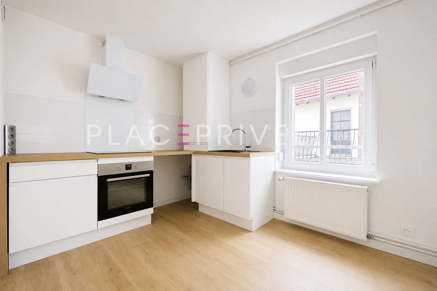 Agence immobilière de PLACE PRIVÉE - Place des Vosges