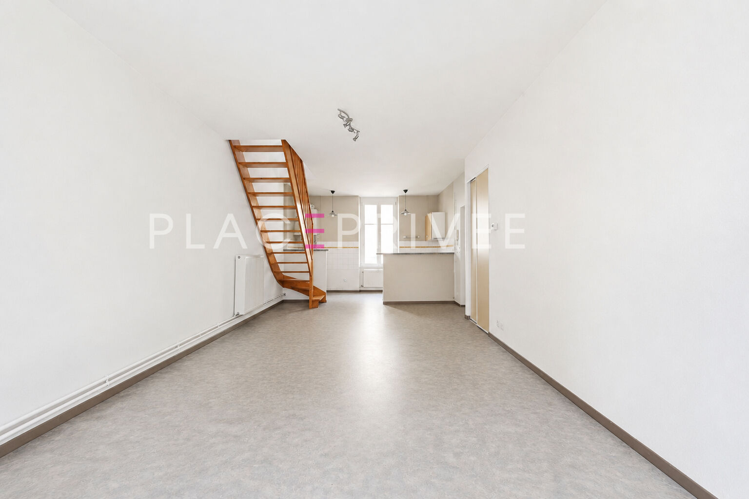 Agence immobilière de PLACE PRIVÉE - Place des Vosges