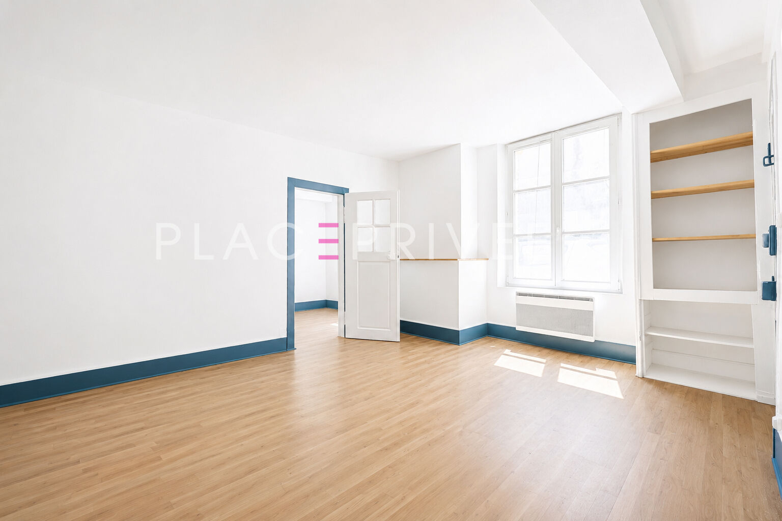 Agence immobilière de PLACE PRIVÉE - Place des Vosges