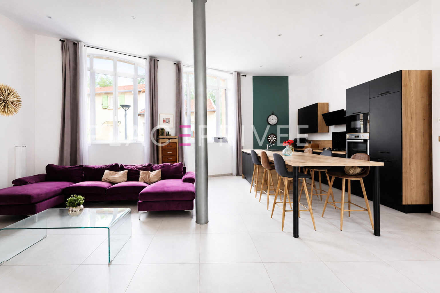 Agence immobilière de PLACE PRIVÉE - Place des Vosges
