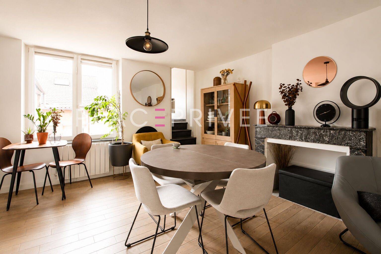 Agence immobilière de PLACE PRIVÉE - Place des Vosges