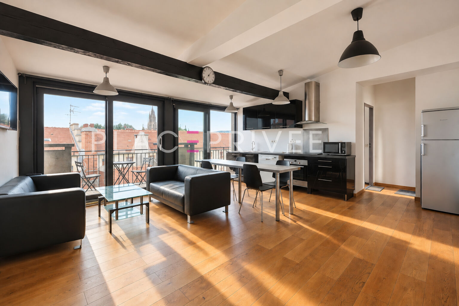 Agence immobilière de PLACE PRIVÉE - Place des Vosges