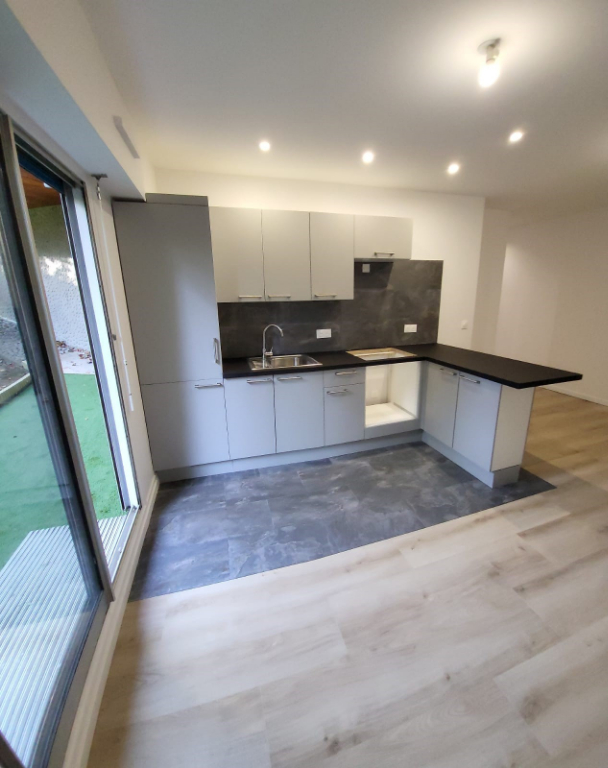 Appartement Saint Maurice 3 pièce(s) 45.70 m2