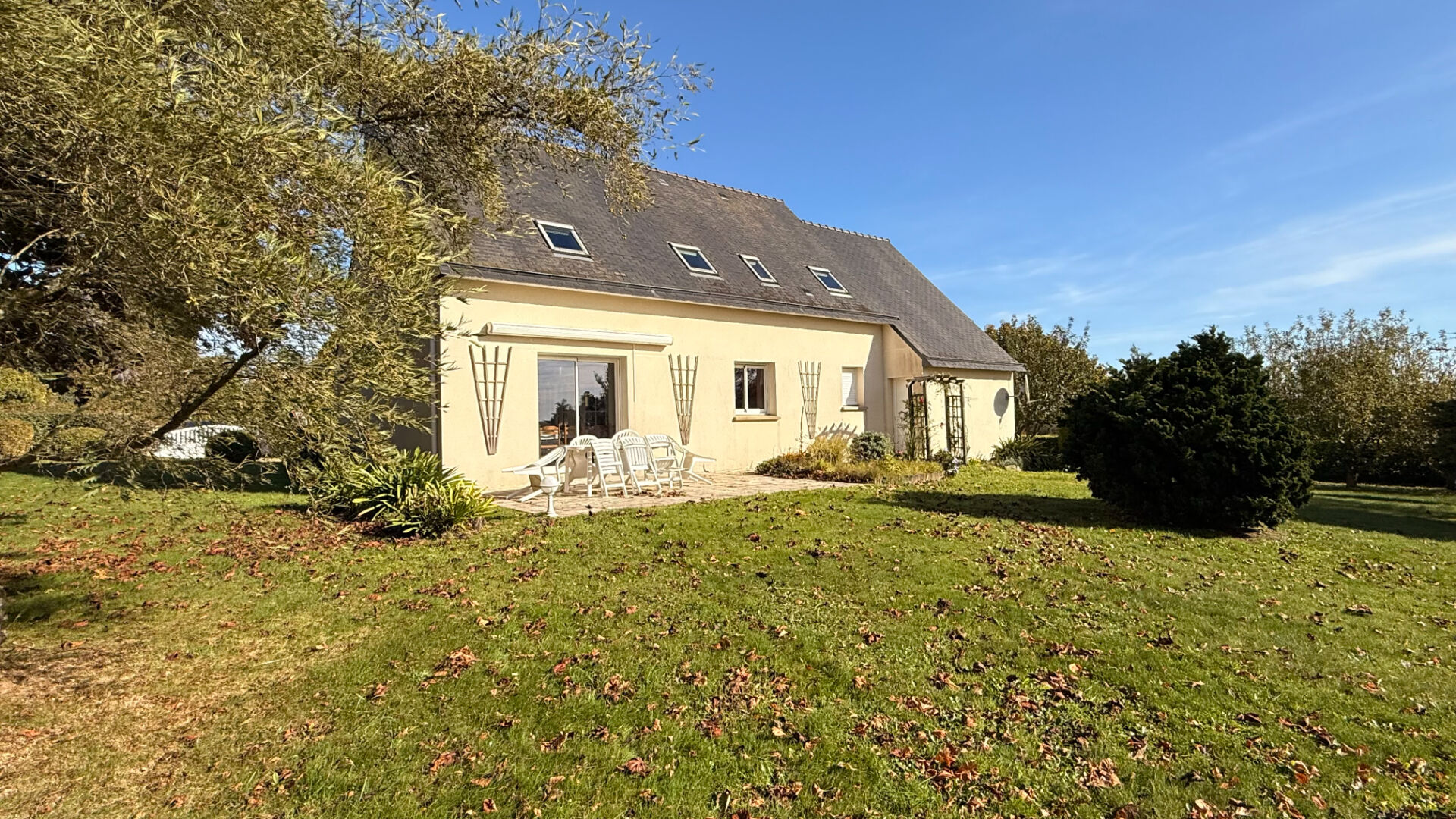 Maison Lanmeur 5 pièce(s) 140 m2