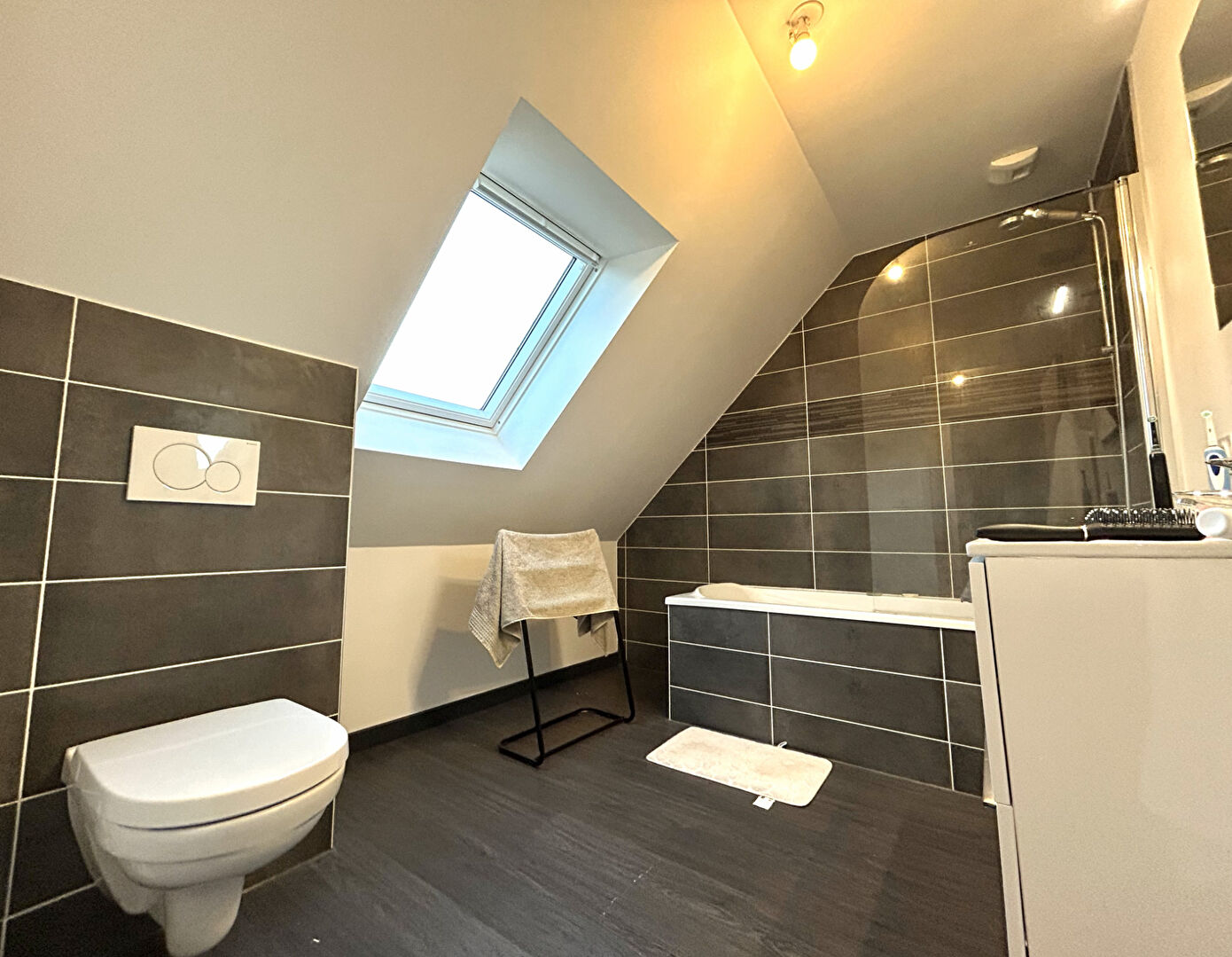 Photo Maison Plouneour Menez 5 pièce(s) 80 m2 image 5/6